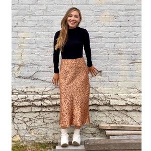 Sale Desert Sun Animal Print Satin Skirt